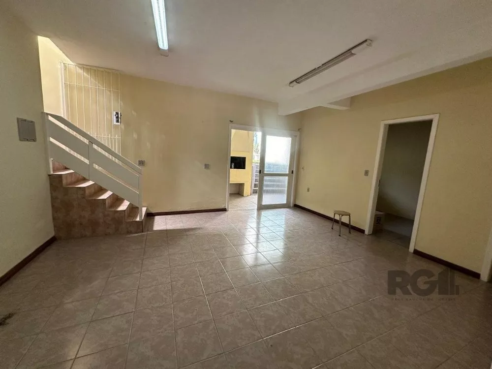 Casa à venda com 3 quartos, 239m² - Foto 5