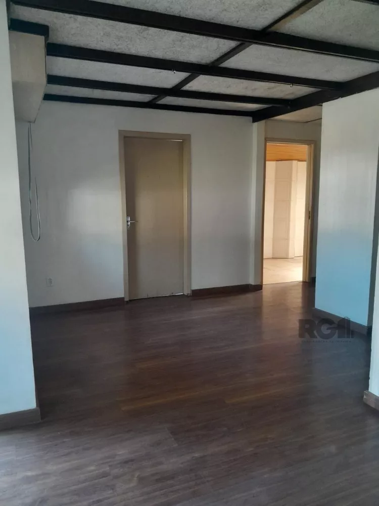 Casa à venda com 4 quartos, 151m² - Foto 5