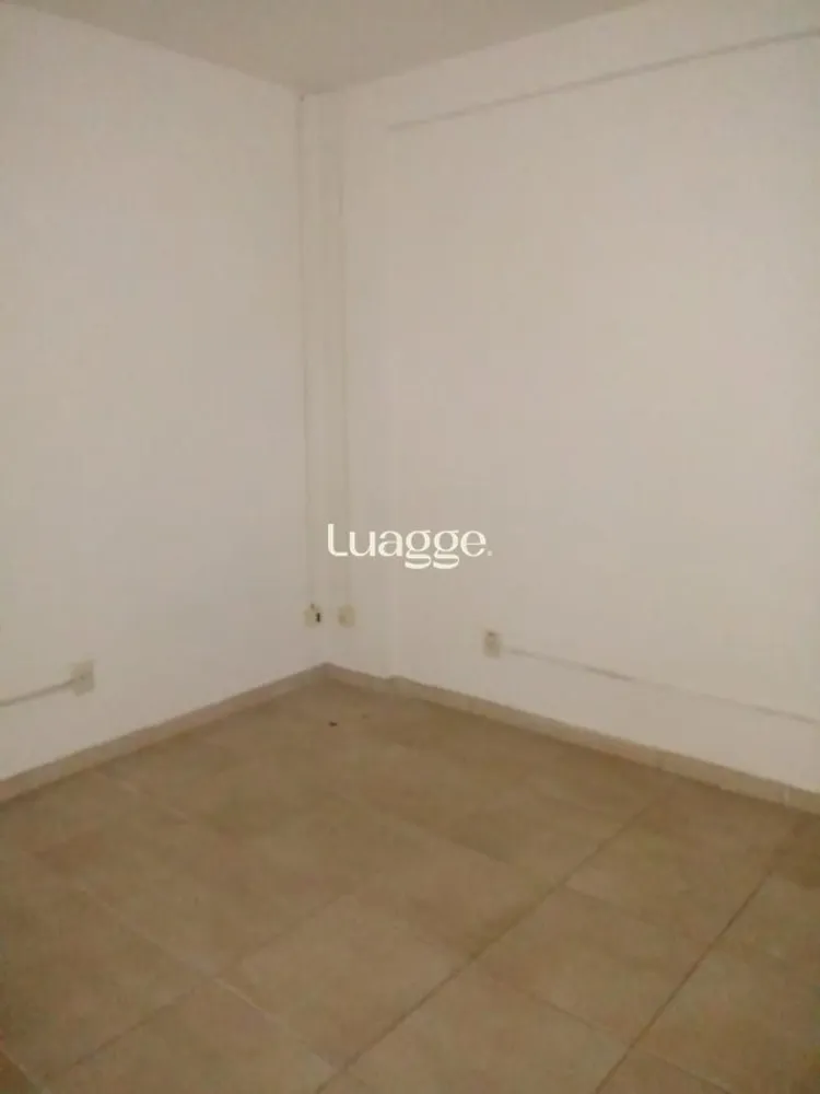 Casa, 5 quartos, 461 m² - Foto 2