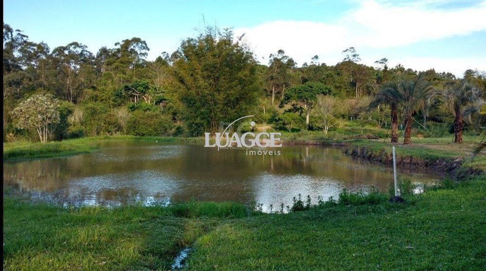 Sítio à venda com 1 quarto, 50000m² - Foto 1