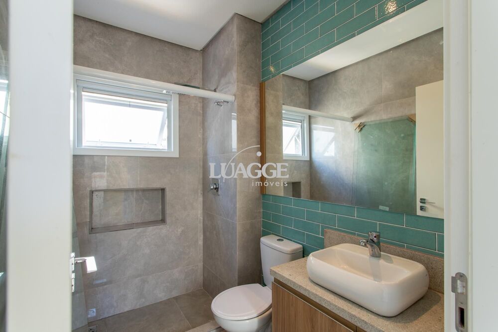 Casa de Condomínio à venda com 4 quartos, 299m² - Foto 1