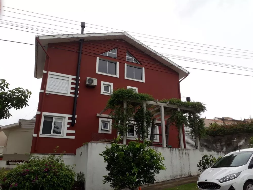 Sobrado à venda com 3 quartos, 209m² - Foto 2