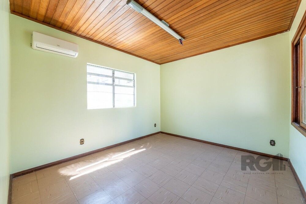 Casa à venda com 6 quartos, 535m² - Foto 4