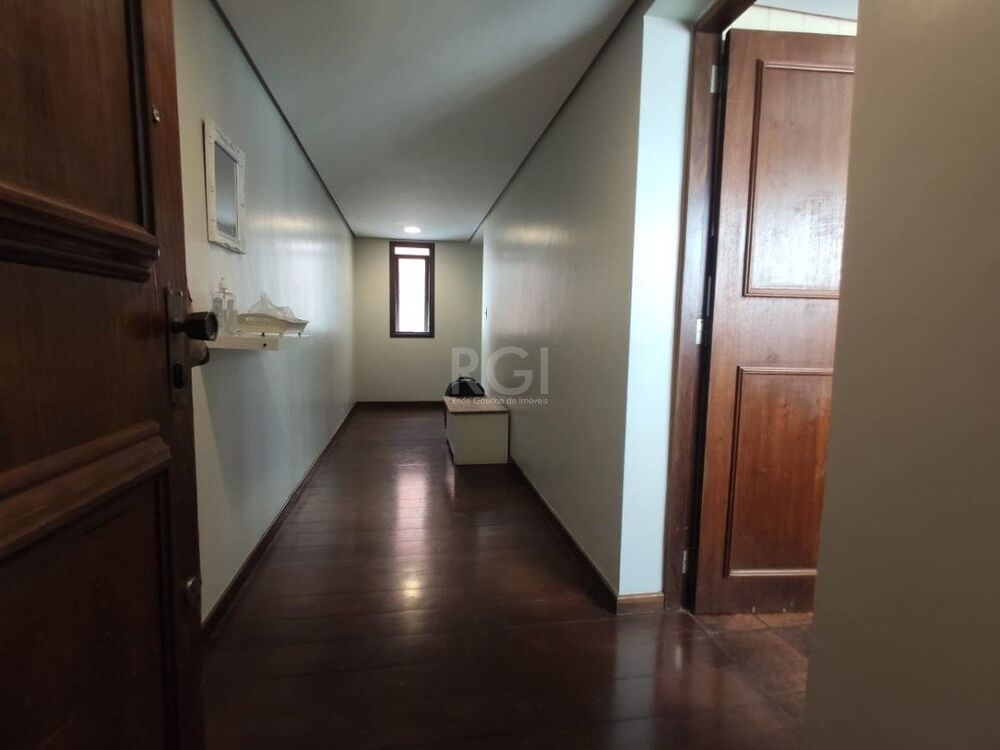 Apartamento à venda com 3 quartos, 157m² - Foto 1