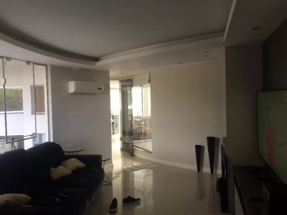 Sobrado à venda com 3 quartos, 471m² - Foto 3