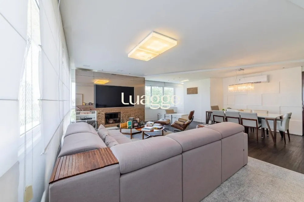 Apartamento, 3 quartos, 141 m² - Foto 1