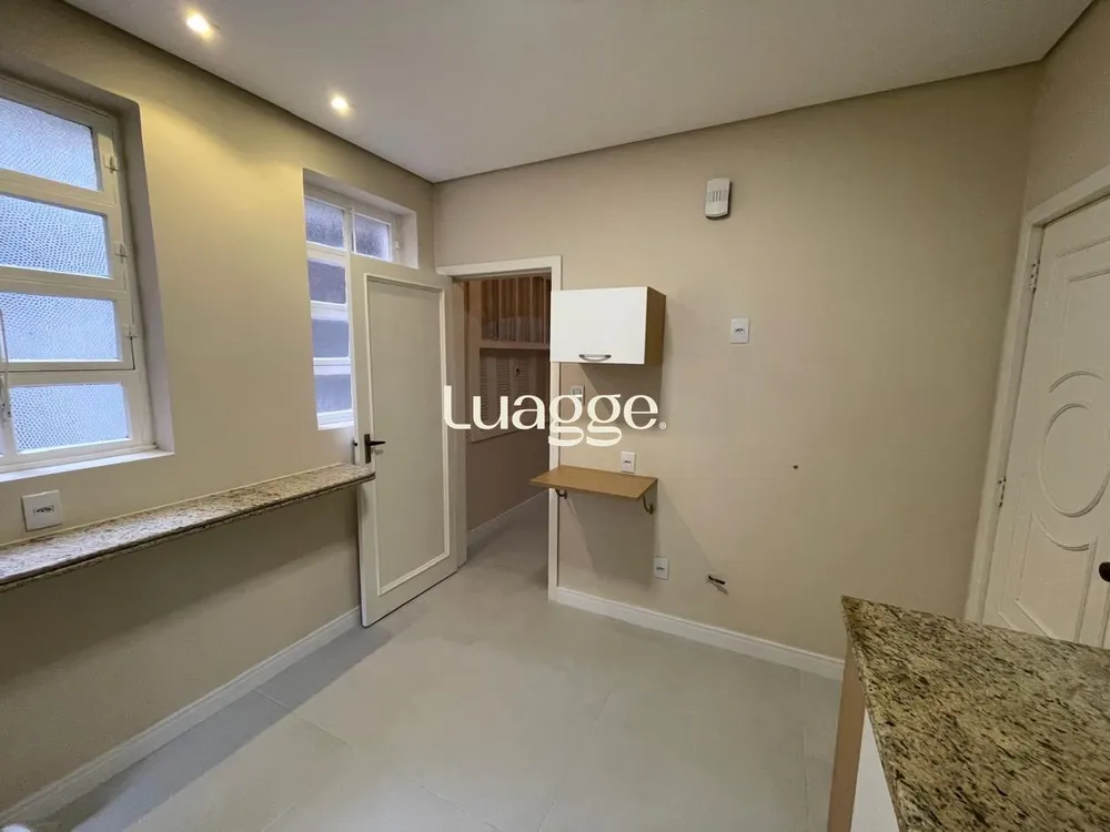 Apartamento, 3 quartos, 140 m² - Foto 1