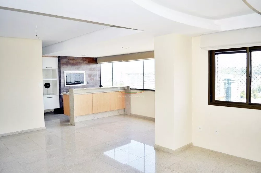 Apartamento à venda com 3 quartos, 205m² - Foto 2