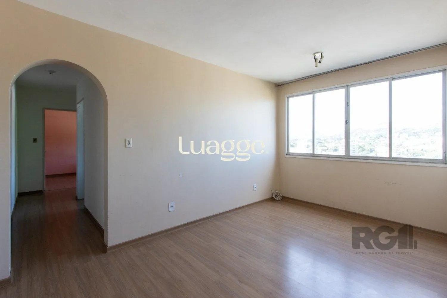 Casa, 6 quartos, 256 m² - Foto 1