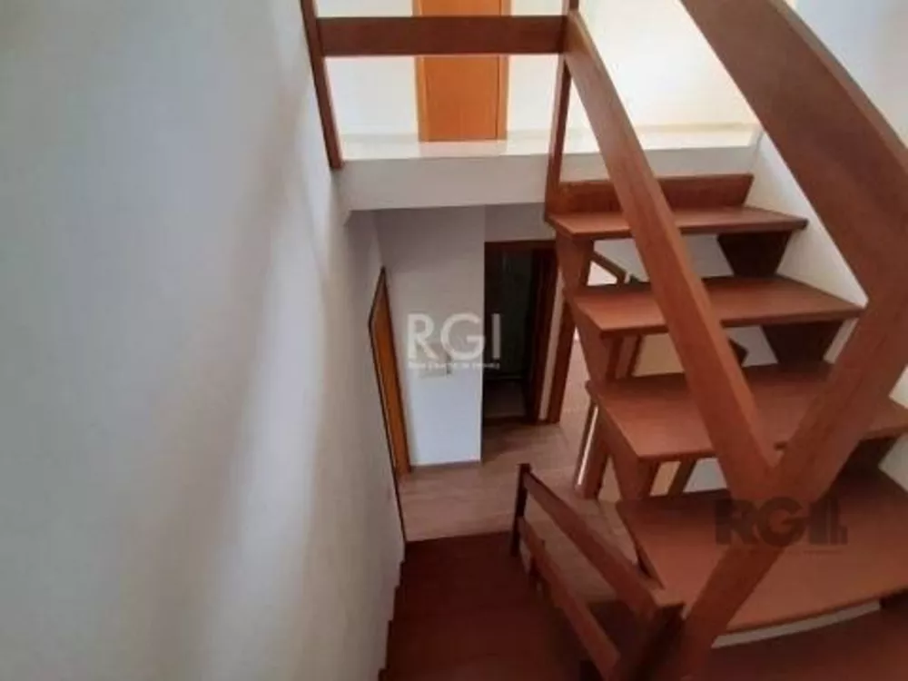 Casa à venda com 3 quartos, 188m² - Foto 3