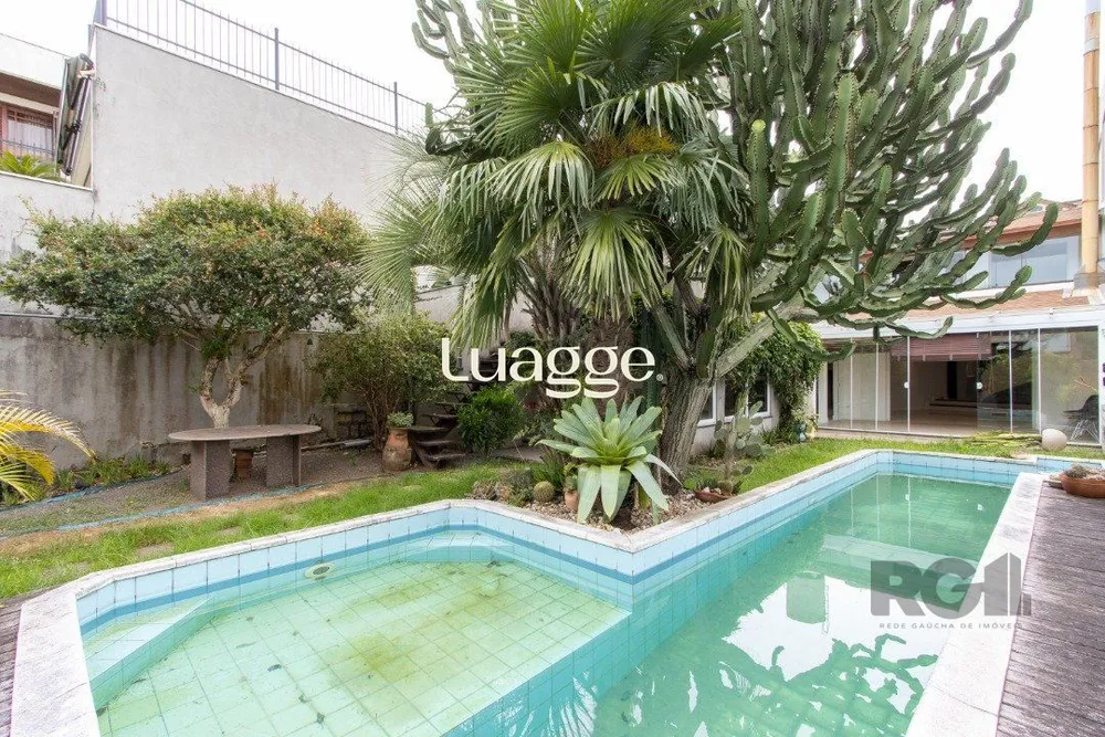 Casa, 4 quartos, 361 m² - Foto 1