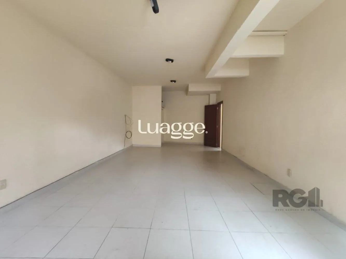 Depósito-Galpão, 528 m² - Foto 2