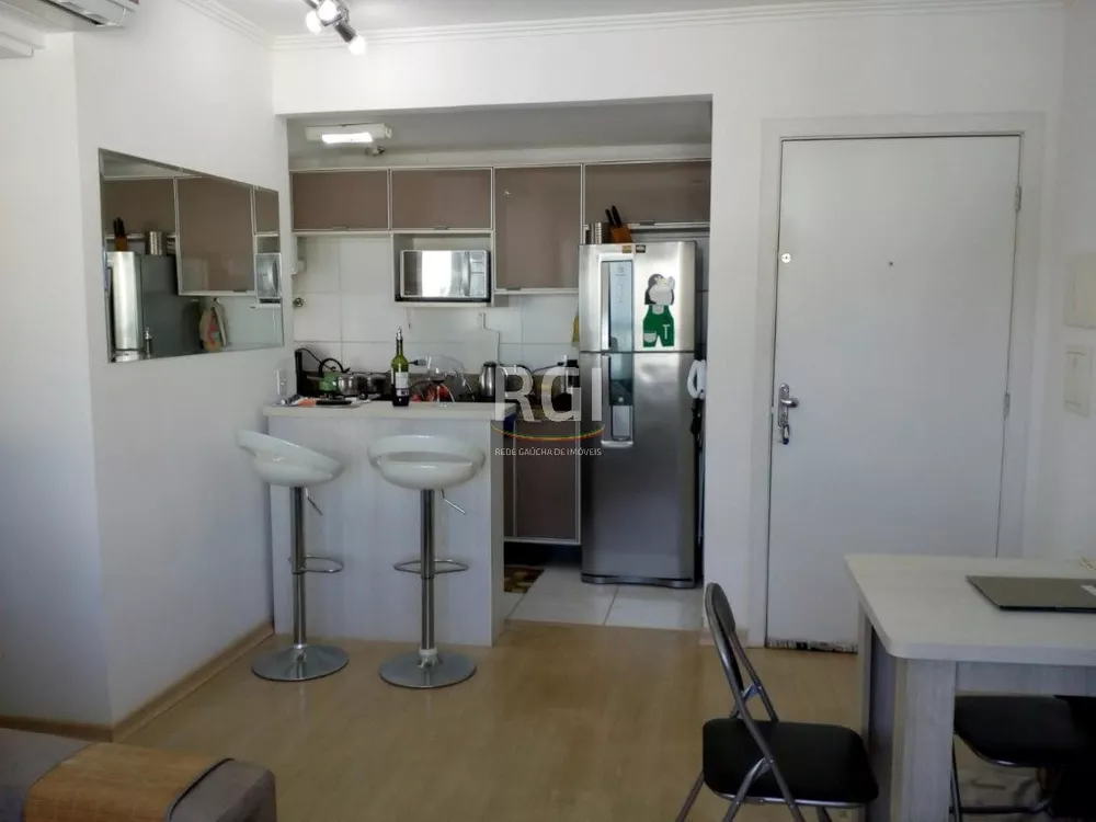 Apartamento à venda com 2 quartos, 50m² - Foto 4