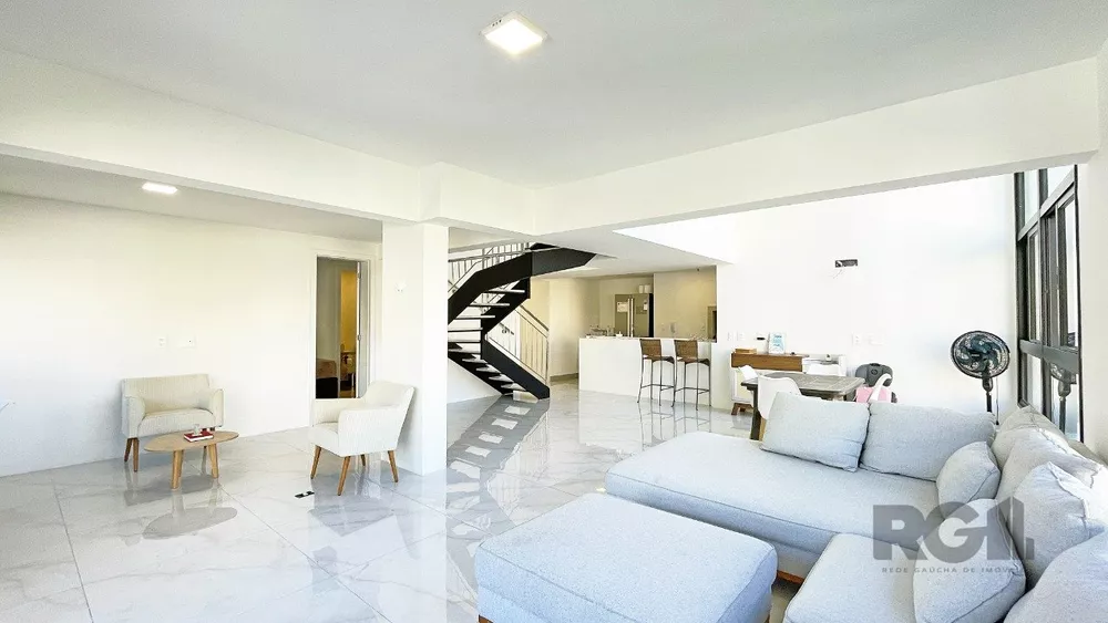 Apartamento à venda com 4 quartos, 181m² - Foto 1