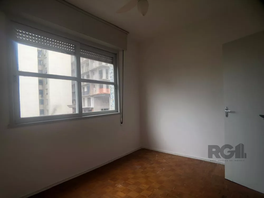 Apartamento à venda com 3 quartos, 85m² - Foto 4