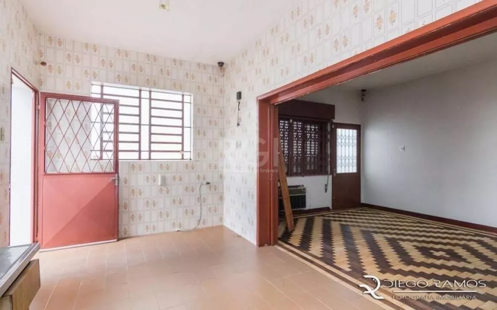 Casa à venda com 5 quartos, 335m² - Foto 2