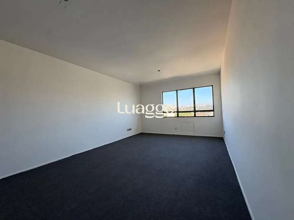 Casa, 5 quartos, 252 m² - Foto 1