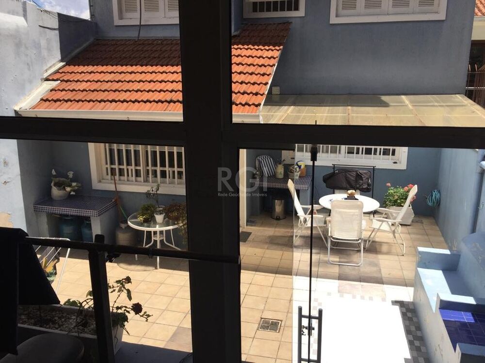Casa à venda com 5 quartos, 323m² - Foto 12