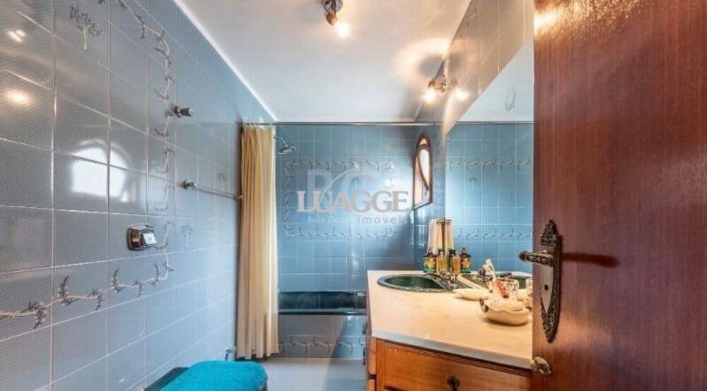 Casa à venda com 3 quartos, 458m² - Foto 4