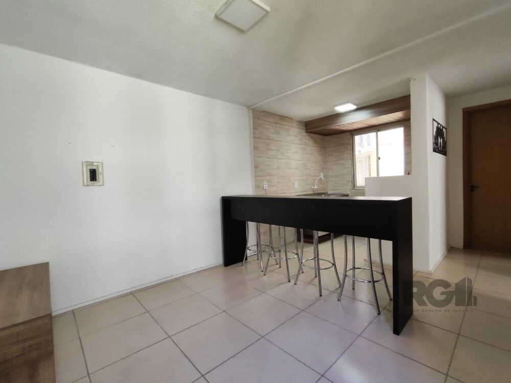 Apartamento à venda com 2 quartos, 39m² - Foto 2