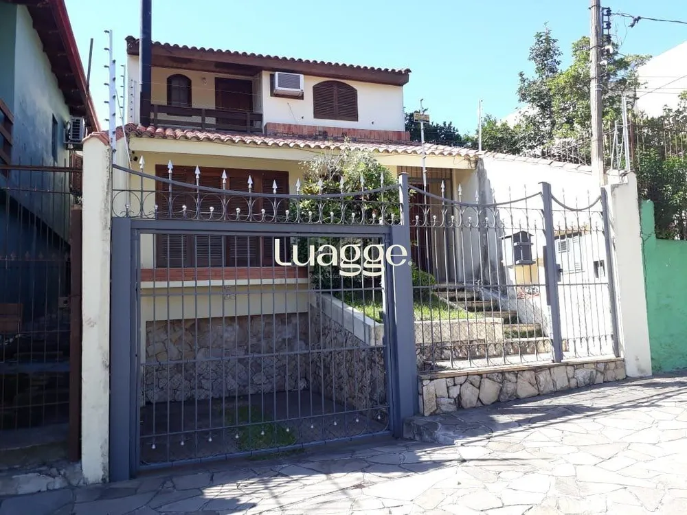 Casa, 4 quartos, 381 m² - Foto 1