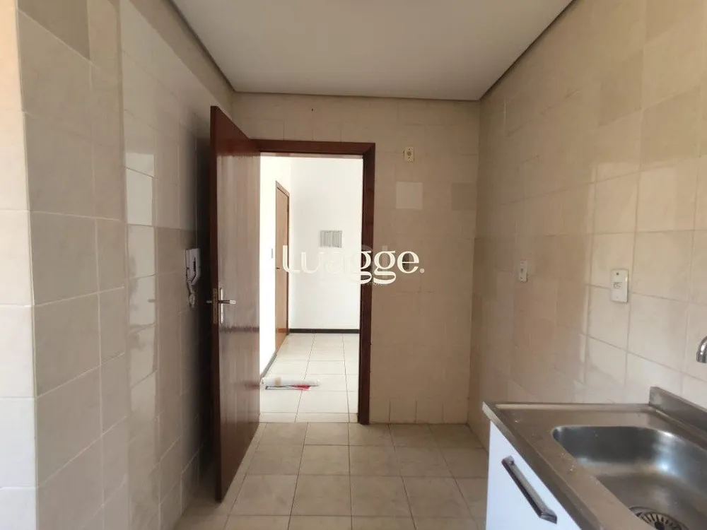 Casa, 3 quartos, 201 m² - Foto 4