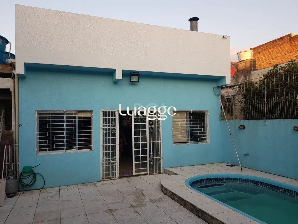 Casa, 4 quartos, 260 m² - Foto 1