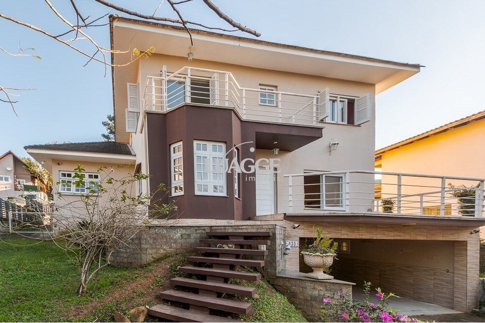Casa de Condomínio à venda com 3 quartos, 312m² - Foto 1