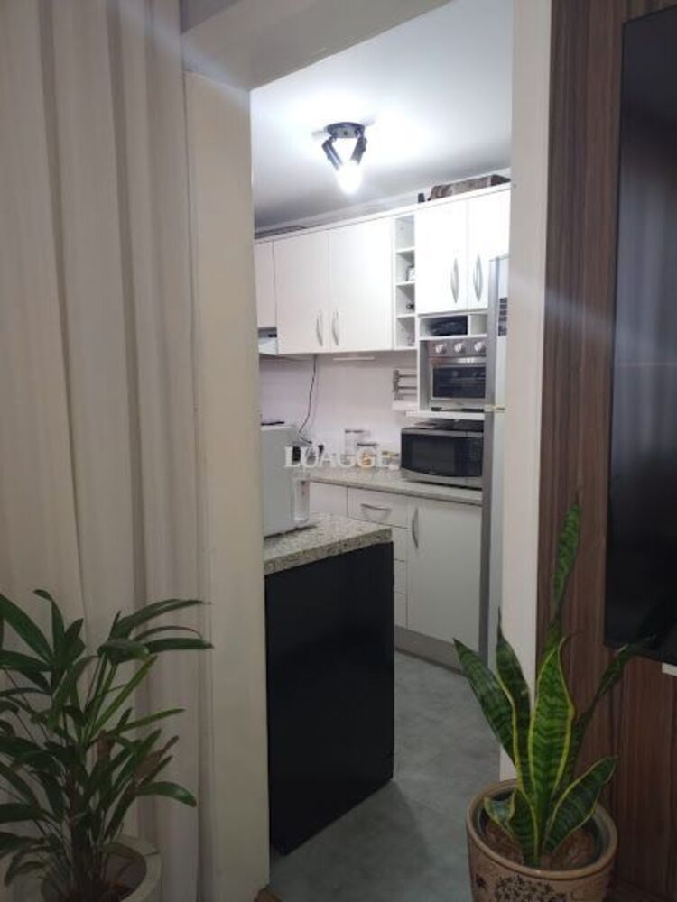 Apartamento à venda com 2 quartos, 72m² - Foto 12