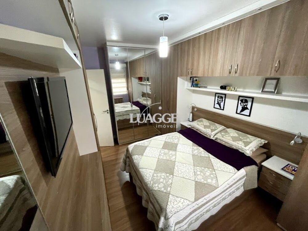 Apartamento à venda com 2 quartos, 72m² - Foto 4