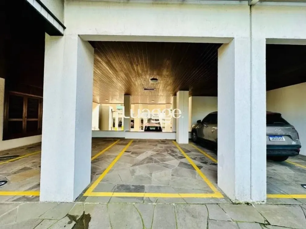 Cobertura, 3 quartos, 195 m² - Foto 1