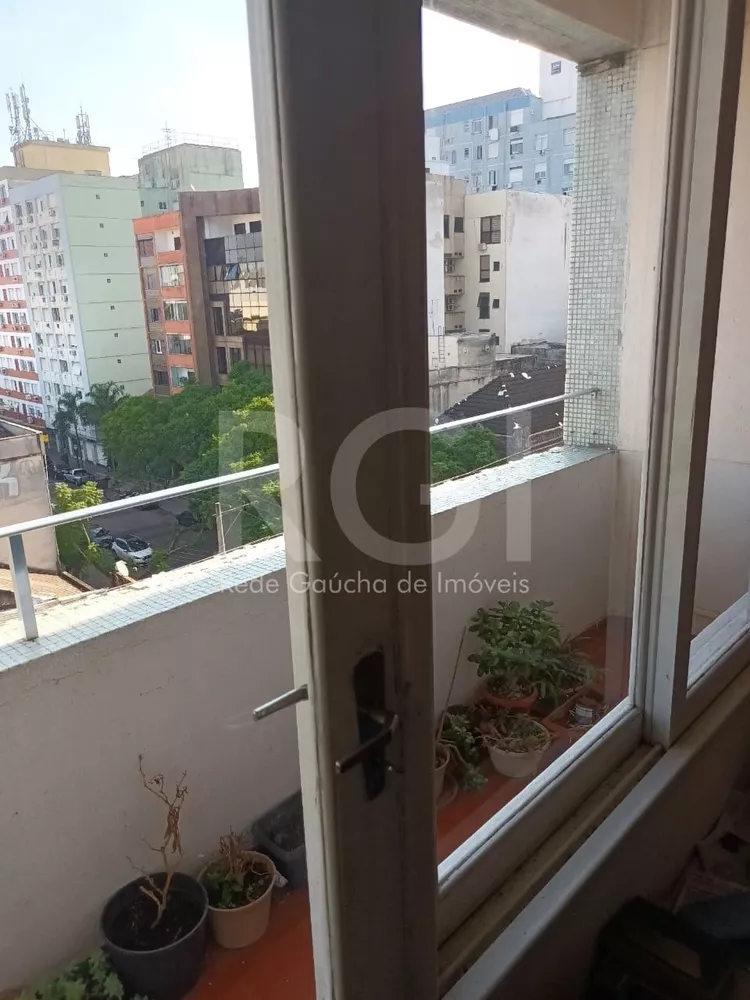 Apartamento à venda com 3 quartos, 106m² - Foto 7