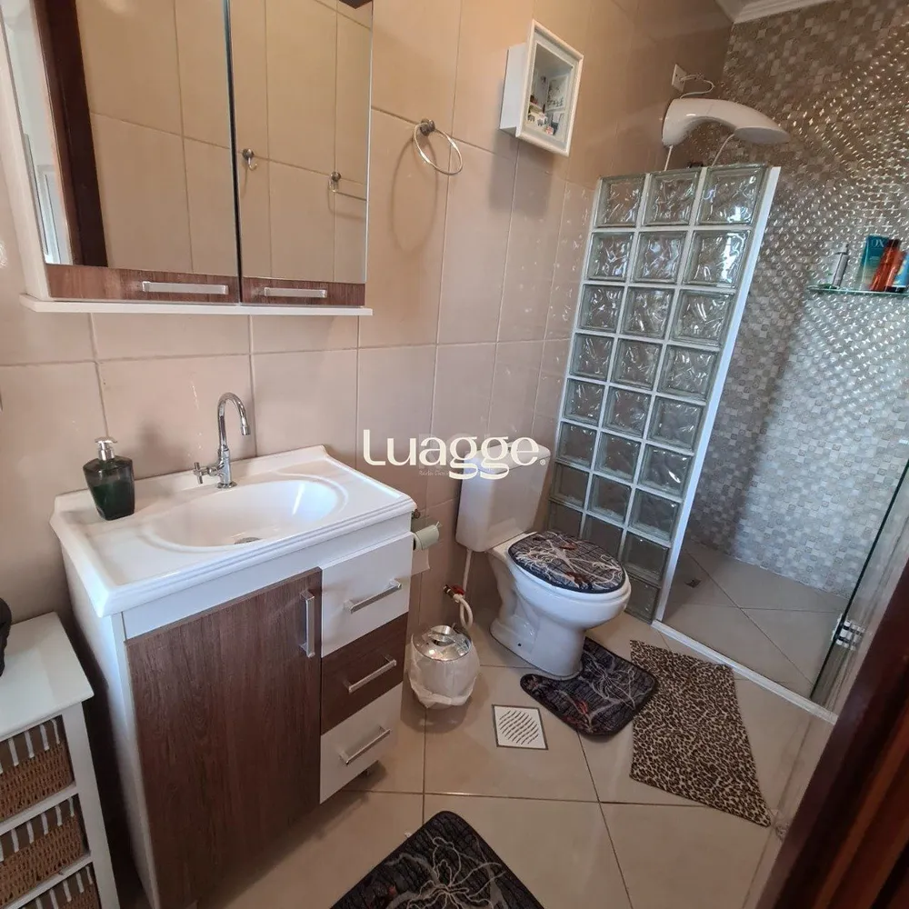 Casa, 4 quartos, 126 m² - Foto 1