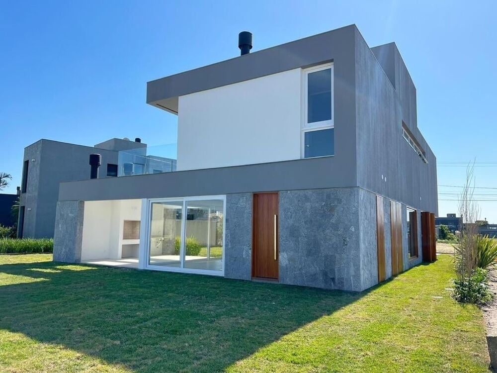 Casa de Condomínio à venda com 4 quartos, 340m² - Foto 4