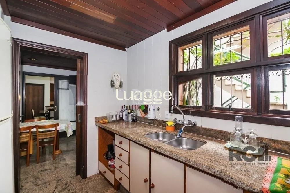 Casa, 2 quartos, 236 m² - Foto 2