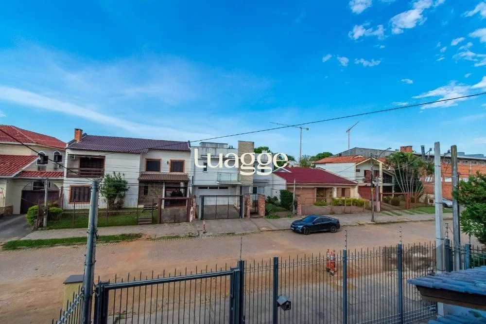 Casa, 4 quartos, 289 m² - Foto 1
