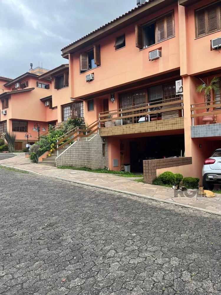 Casa de Condomínio à venda com 3 quartos, 288m² - Foto 3