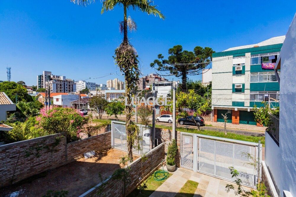 Casa à venda com 3 quartos, 253m² - Foto 11