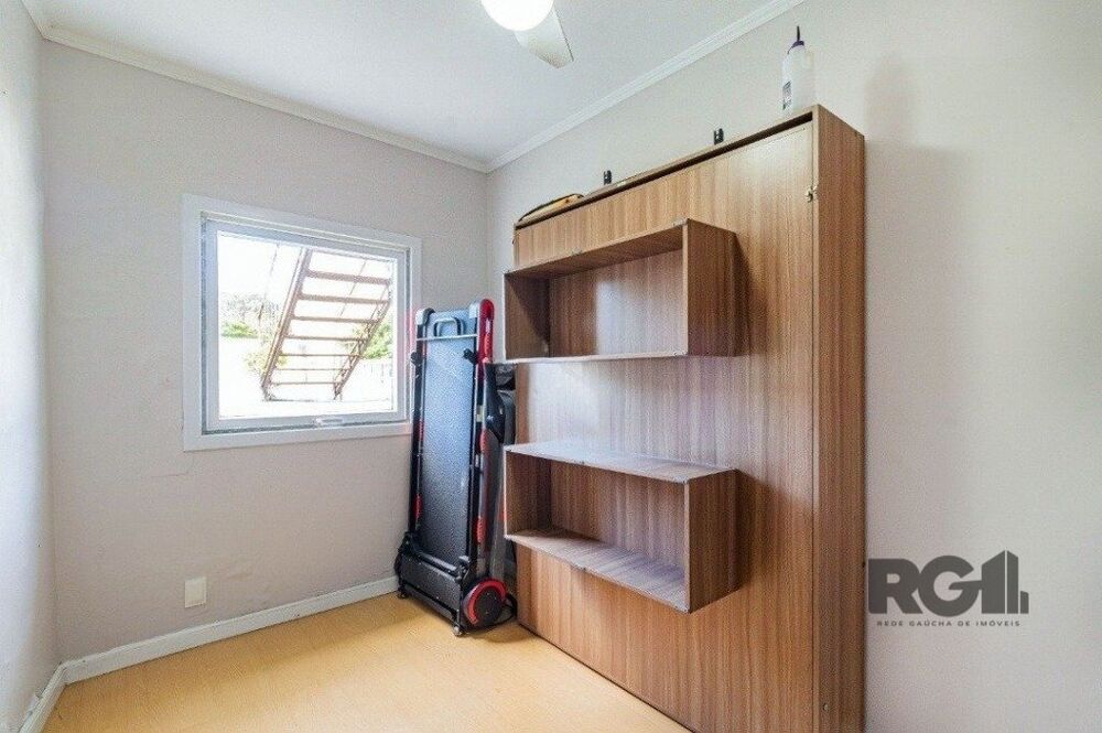 Casa à venda com 4 quartos, 139m² - Foto 4