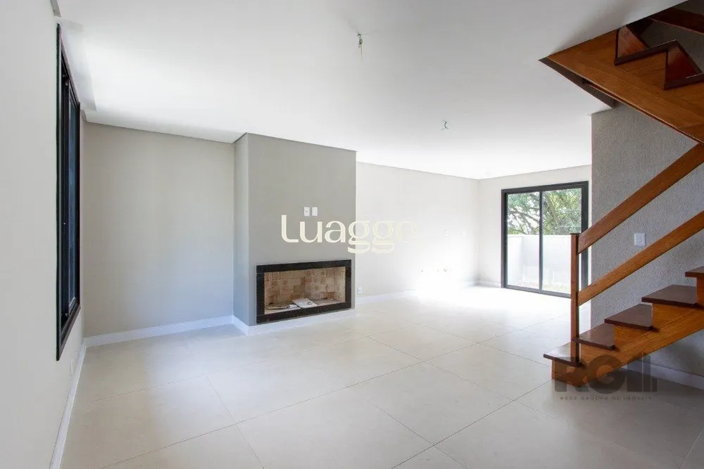 Casa, 3 quartos, 201 m² - Foto 2