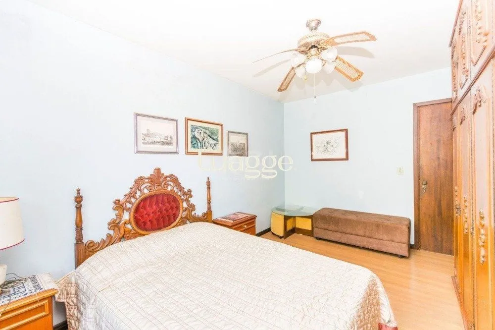 Casa, 4 quartos, 334 m² - Foto 2