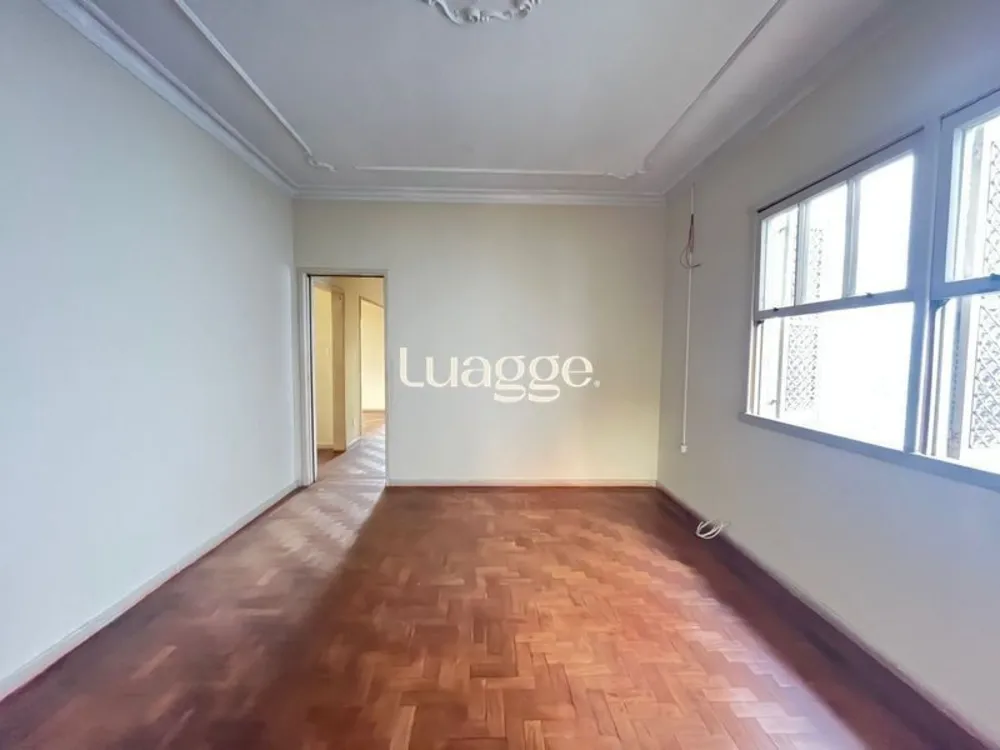Casa, 4 quartos, 153 m² - Foto 1
