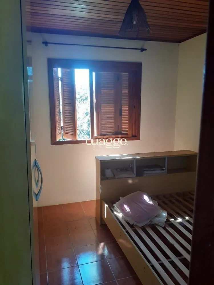 Casa, 5 quartos, 301 m² - Foto 1