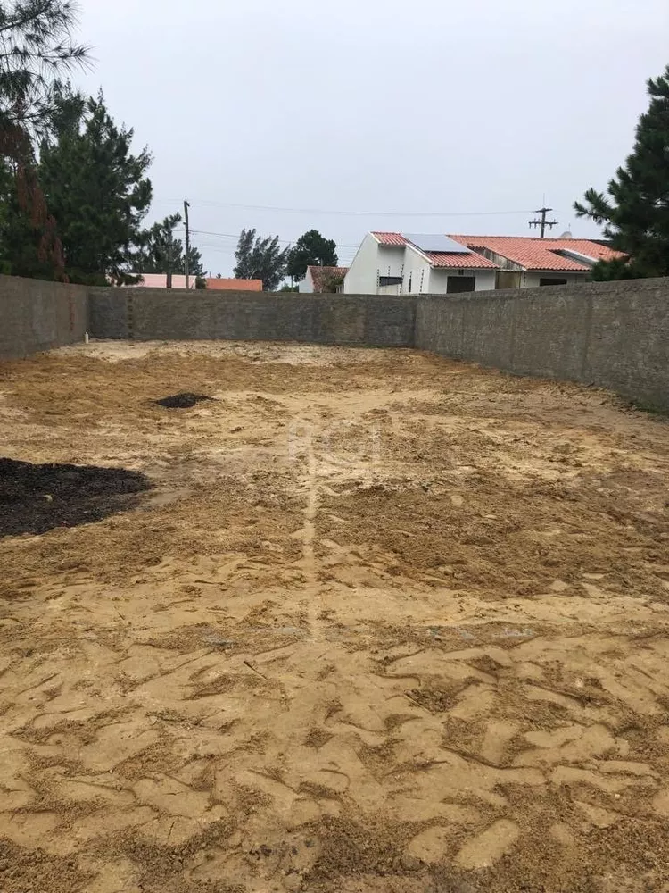 Terreno à venda, 301m² - Foto 1