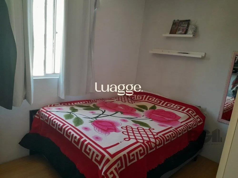 Casa, 5 quartos, 221 m² - Foto 1