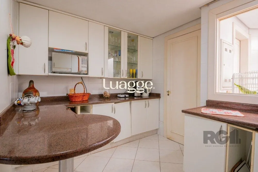 Casa, 4 quartos, 351 m² - Foto 1