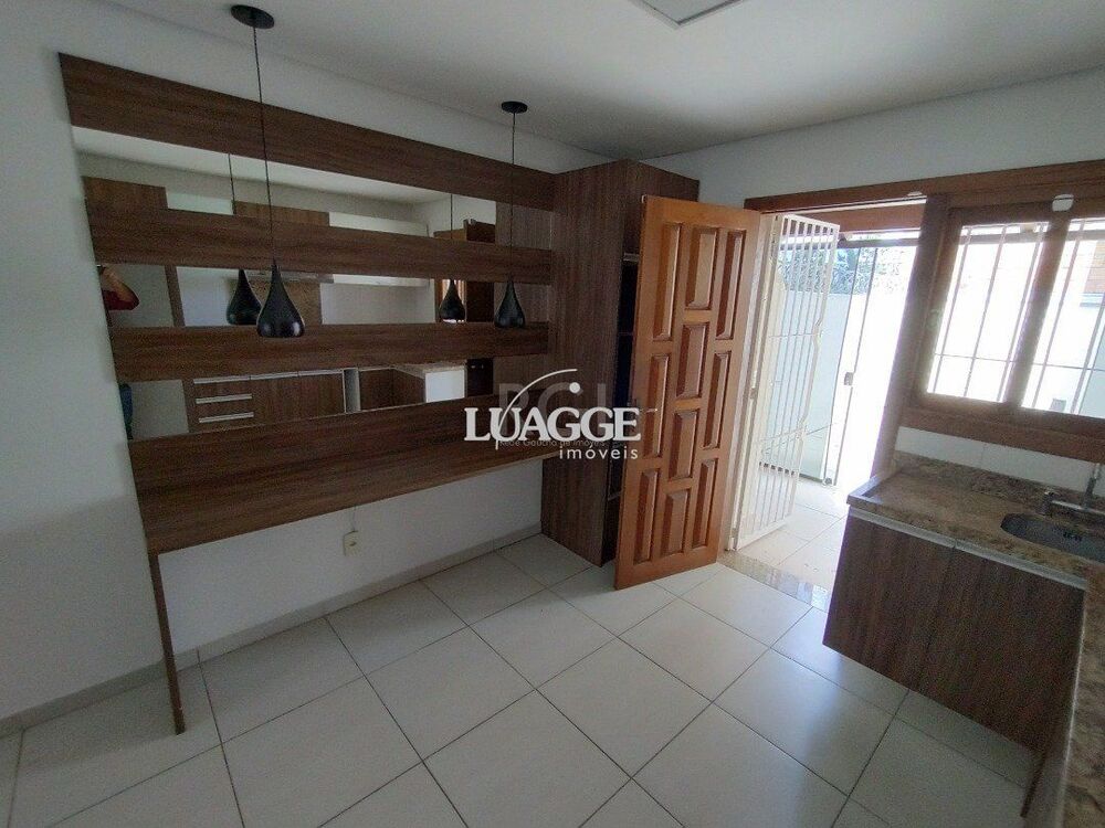 Casa à venda com 3 quartos, 86m² - Foto 3
