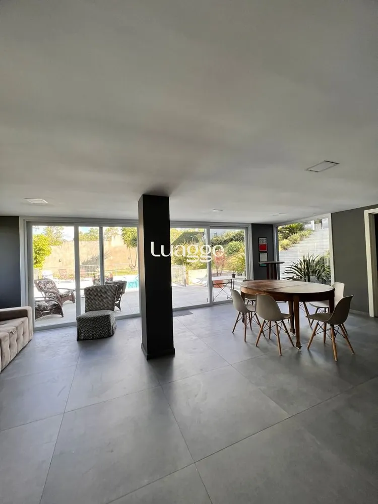 Casa, 3 quartos, 319 m² - Foto 1