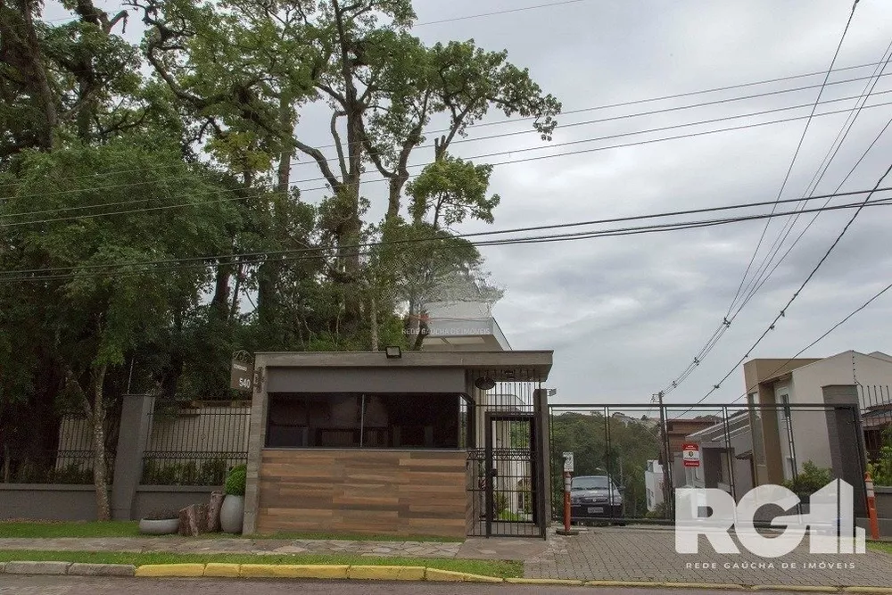 Casa de Condomínio à venda com 4 quartos, 441m² - Foto 4