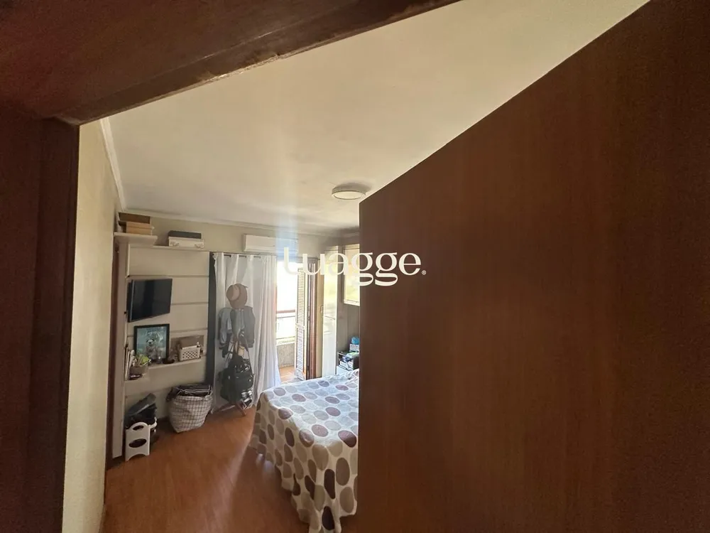 Cobertura, 3 quartos, 233 m² - Foto 2